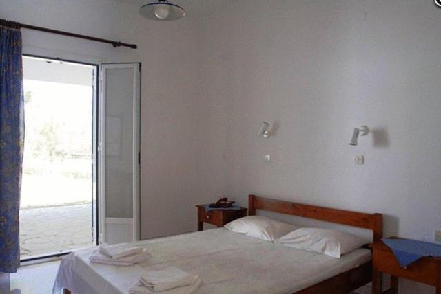 Amfitrion Hotel Vari  Номер фото